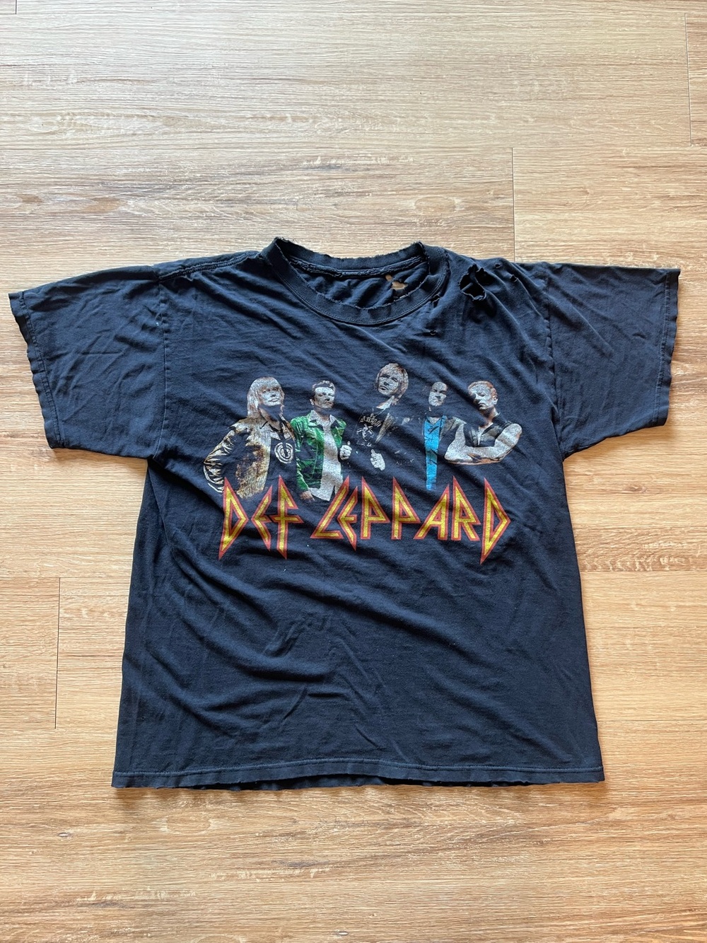 Def Leppard band tee - 2007
